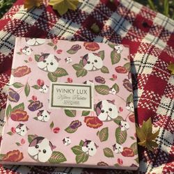 WINKY LUX Kitten Palette with Floral and Cat Design
