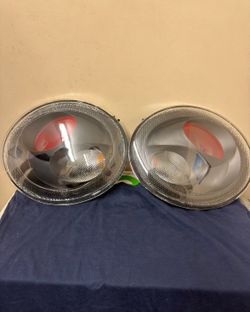 Volkswagen Beetle tail lights