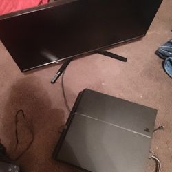 PS4 With Controller Monitor And GTA 
