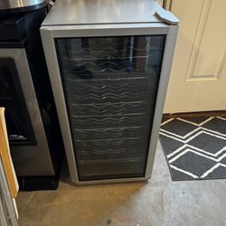 Wine Cooler/fridge