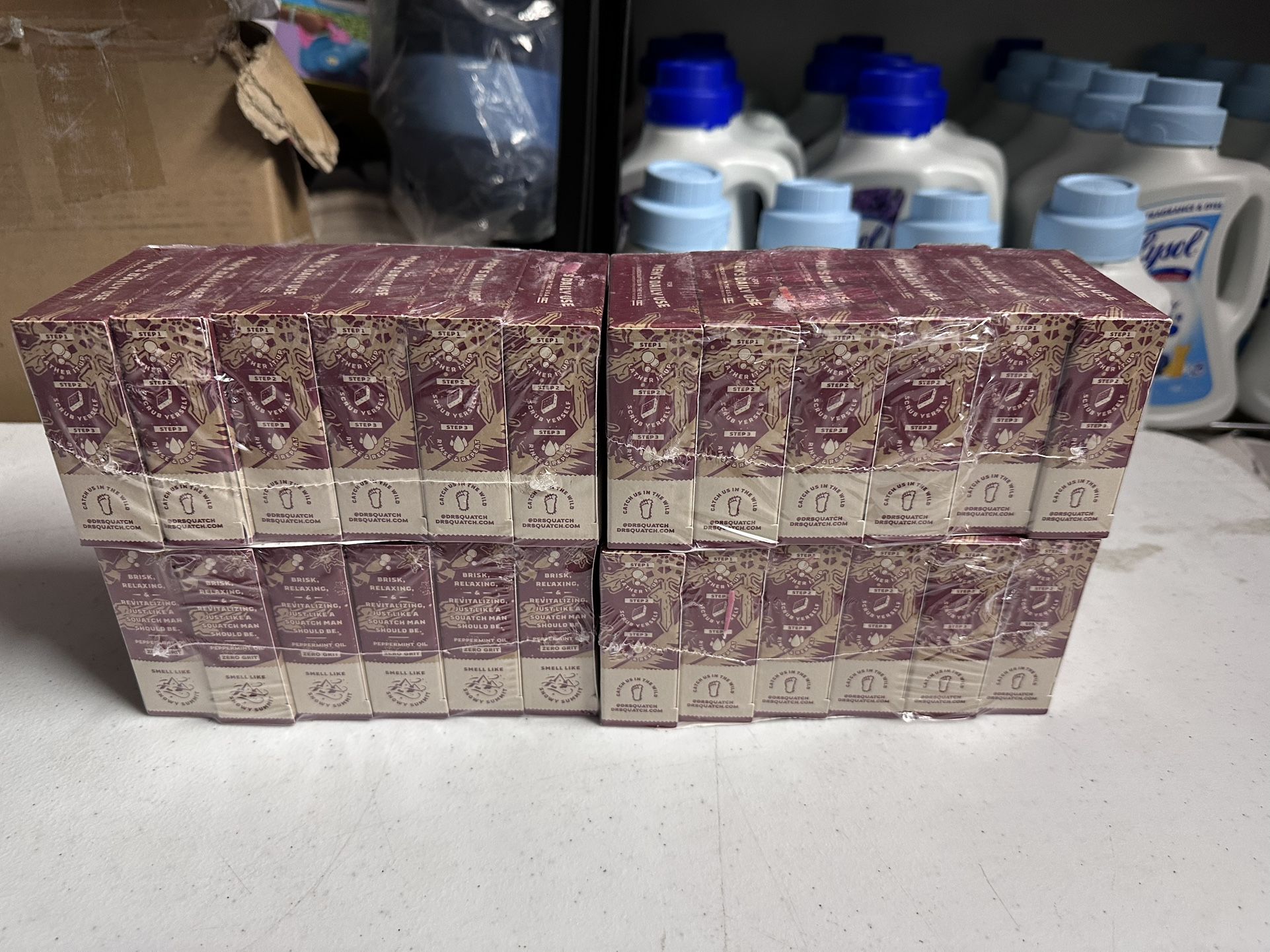 Dr Squatch Frosty Peppermint 5oz Bar Soap