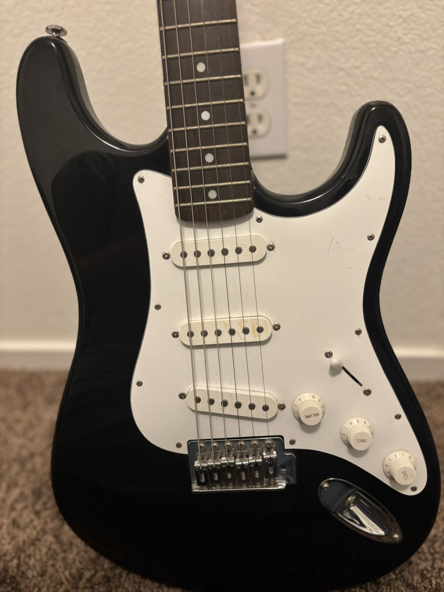 Silverstone SS-11/BK Electric Guitar