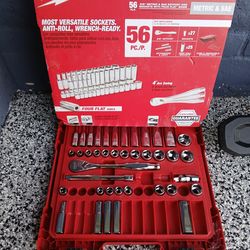 RATCHET 3/8" SAE AND METRIC