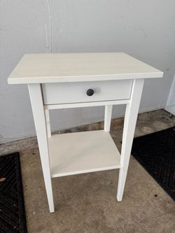 IKEA HEMNES Bedside Table / Nightstand – White – Excellent Condition