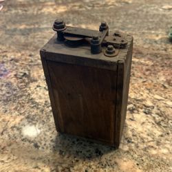 Wooden Battery