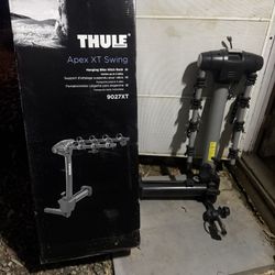 Thule Apex XT Swing 4-bike hitch rack (model 9027XT).