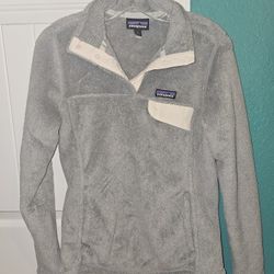 Patagonia Women's Re-Tool Snap-T Fleece Pullover 