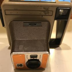 Kodak Pleaser Instant Camera