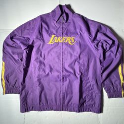 Pre Owned Fair Last 3 Photos  I have not tried to remove stains LA Los Angeles Lakers  Exclusive  Windbreaker Jacket  Full Zip Embroidered  Purple Gol