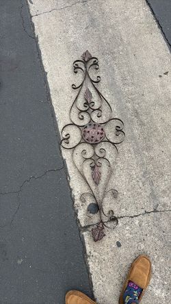 Metal Wall Frame