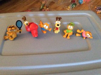 Vintage happy meal toys Garfield