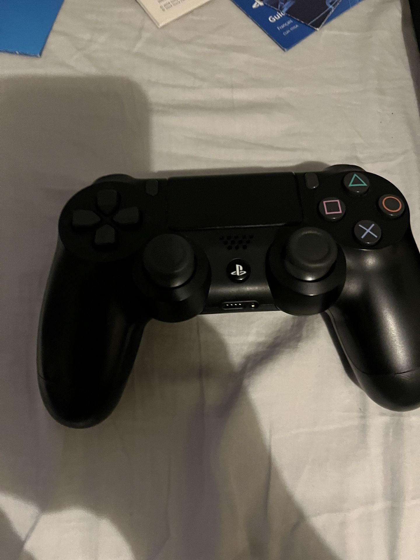 PS4 Controller