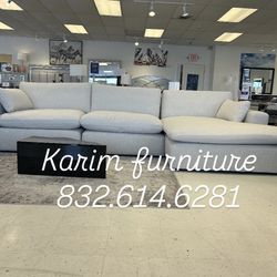 NEW BEIGE SECTIONAL