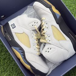 Jordan 5 “A Ma Maniere” Size 10.5