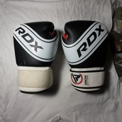 RDX 6oz Gloves