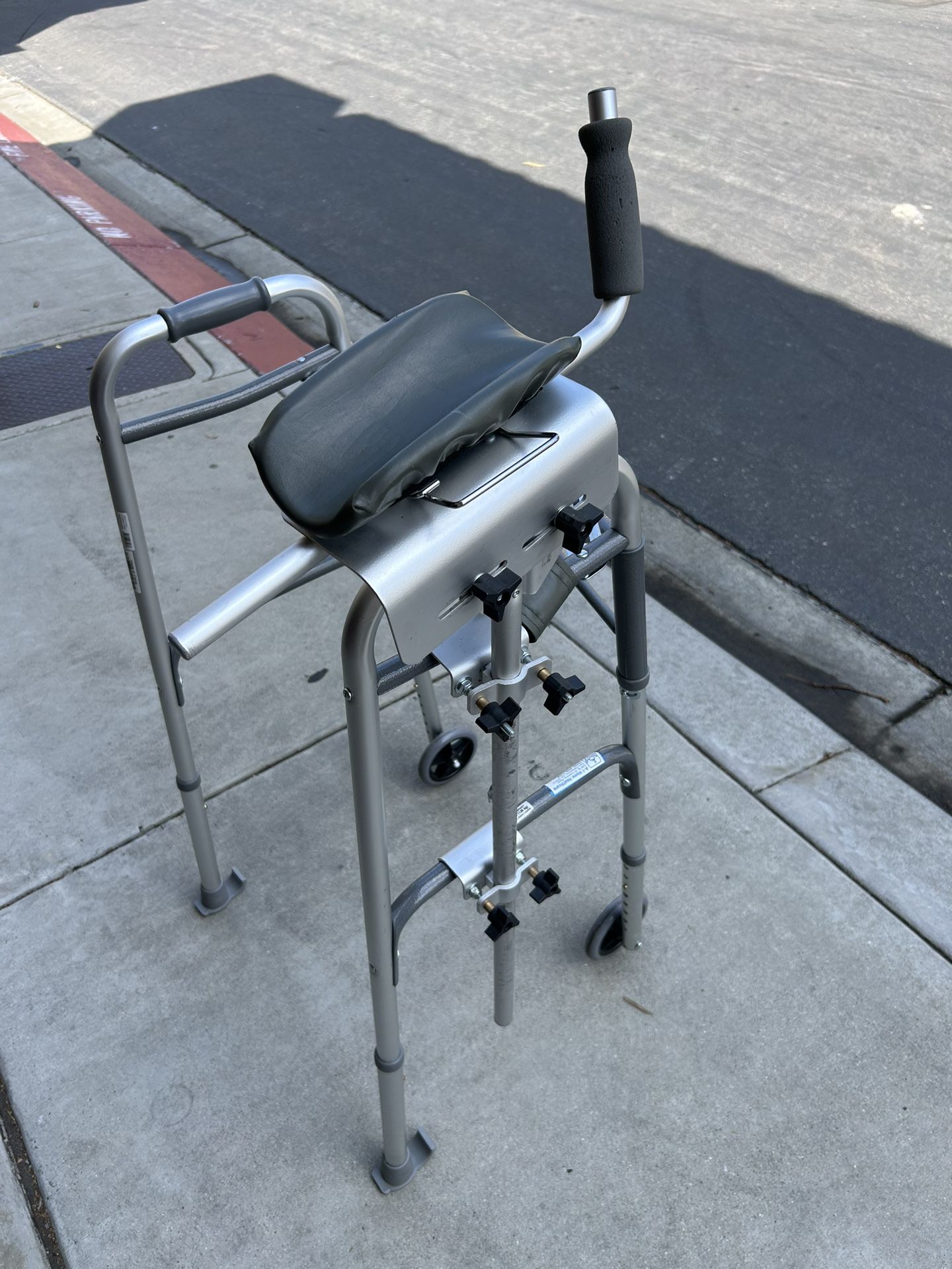 Walker & Tray Attachment
