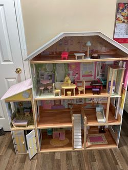 Kidkraft play house