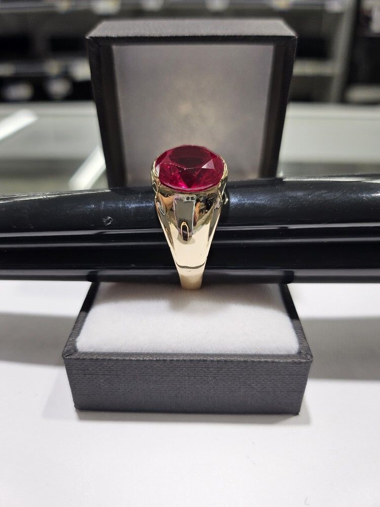 Red Birthstone 14k Gold Ring