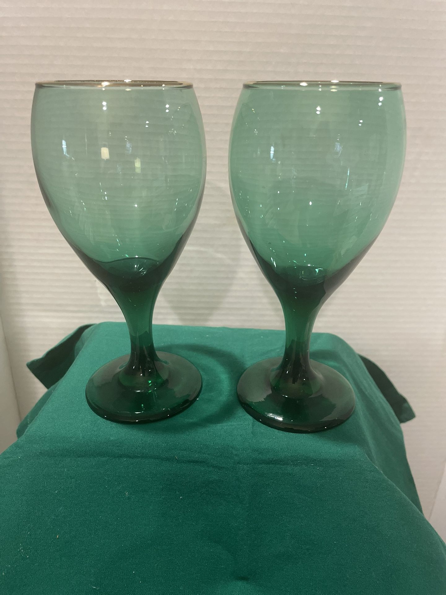 Vintage 1980’s Libbey Green Teal Wine/Water Glasses