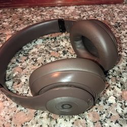 Dre Beats Studio Pro's