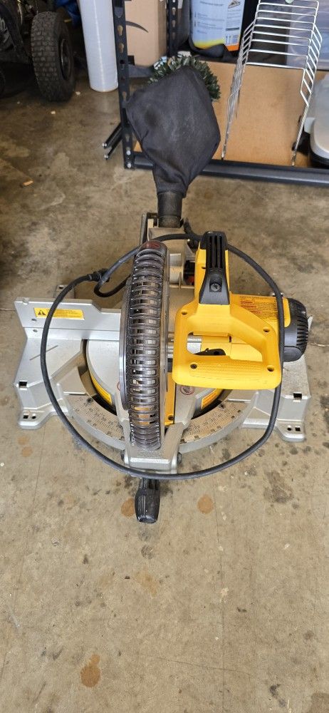 Dewalt Miter Saw