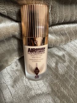 Charlotte Tilbury Airbrush Flawless Foundation
