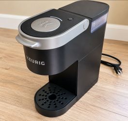 Keurig Single-Serve Coffee Maker – Black & Silver