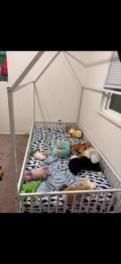 Bed Frame (No Mattress)