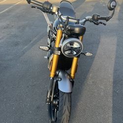 2024 Triumph Speed 400