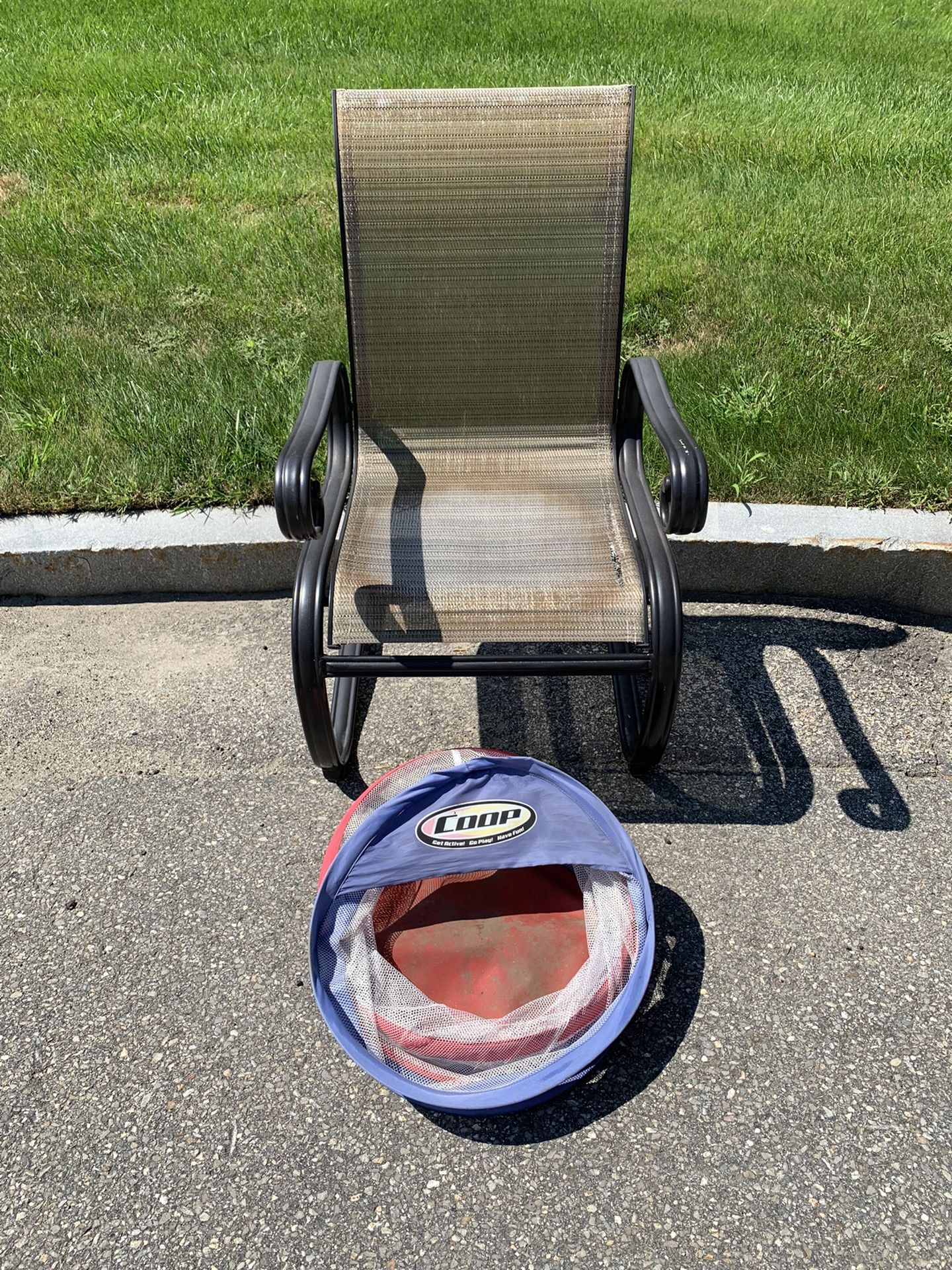 FREE CURB ALERT OUTDOOR POOL CHAIR COOP BALL CORRAL COME THRU