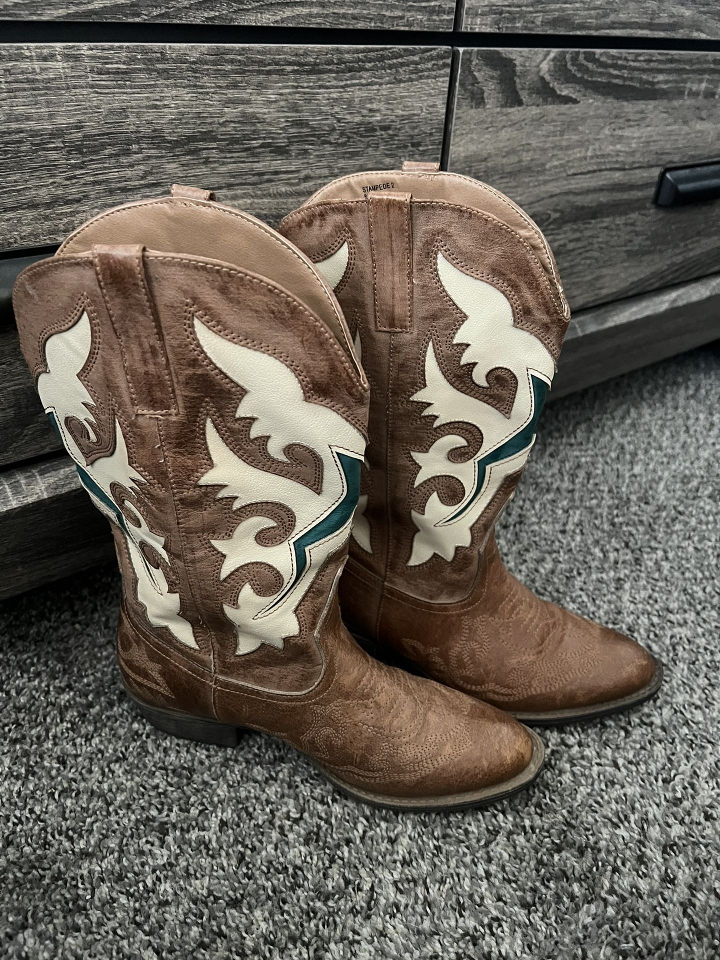 Cowboy Boots Women’s Size 8.5
