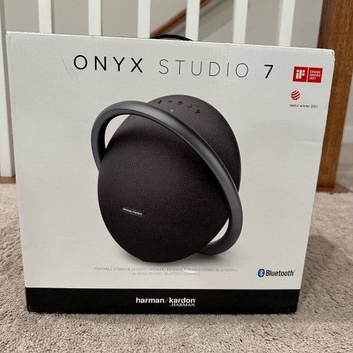 Onyx Studio 7 (New)