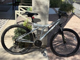 Kent Shockwave 2600 mountain bike.