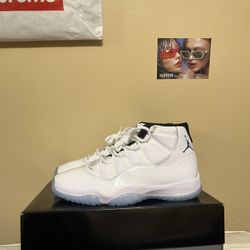 Jordan 11 Legend Blue Size 10.5 