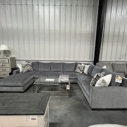 3pc Gray Sectional