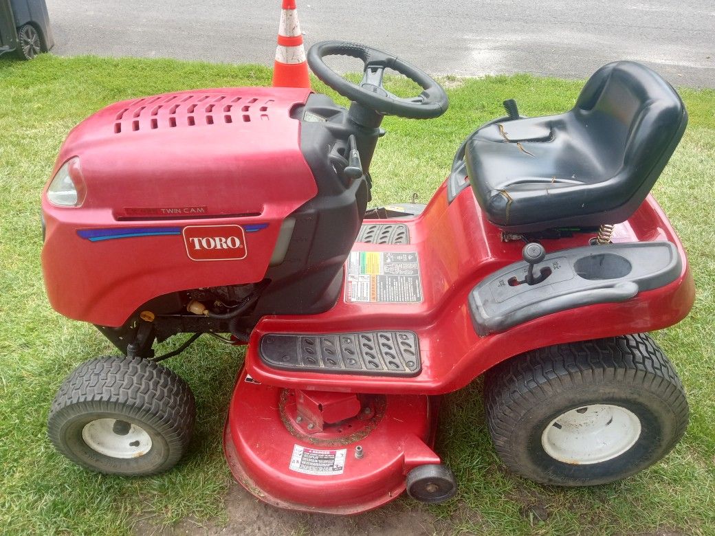 Toro Lx425 manual Ride on mower . 