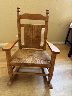 Kid’s rocking chair