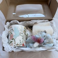 Custom Mug Gift Set – New