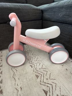 Baby balance bike