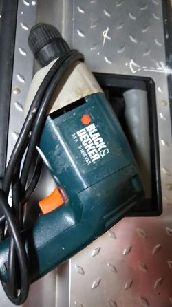 Black & Decker corded drill in good working condition
