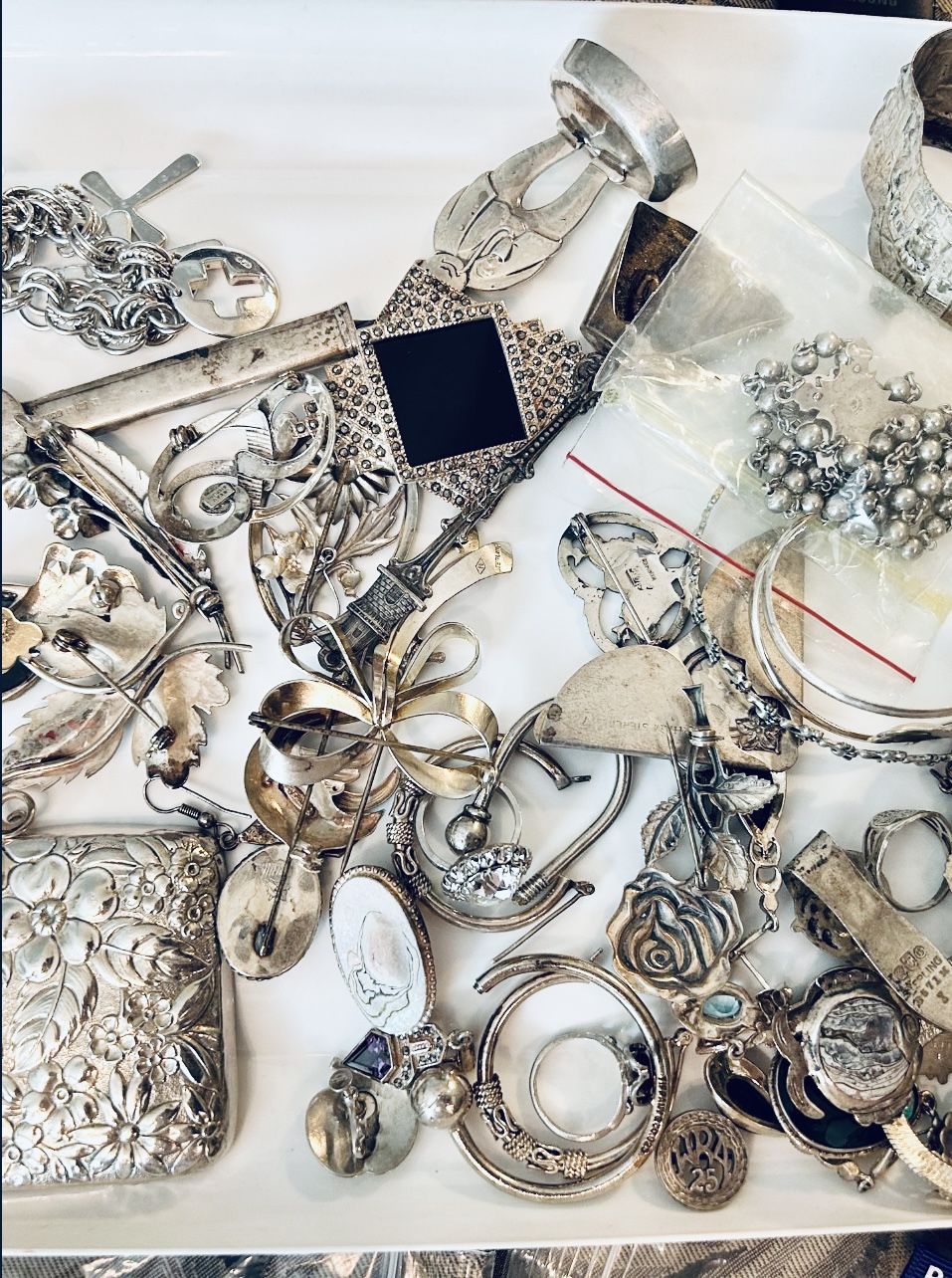 626.76 Grams Sterling Silver (1.382 pounds)