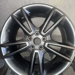 2016 Ford Fussian Titanium Stock Rim