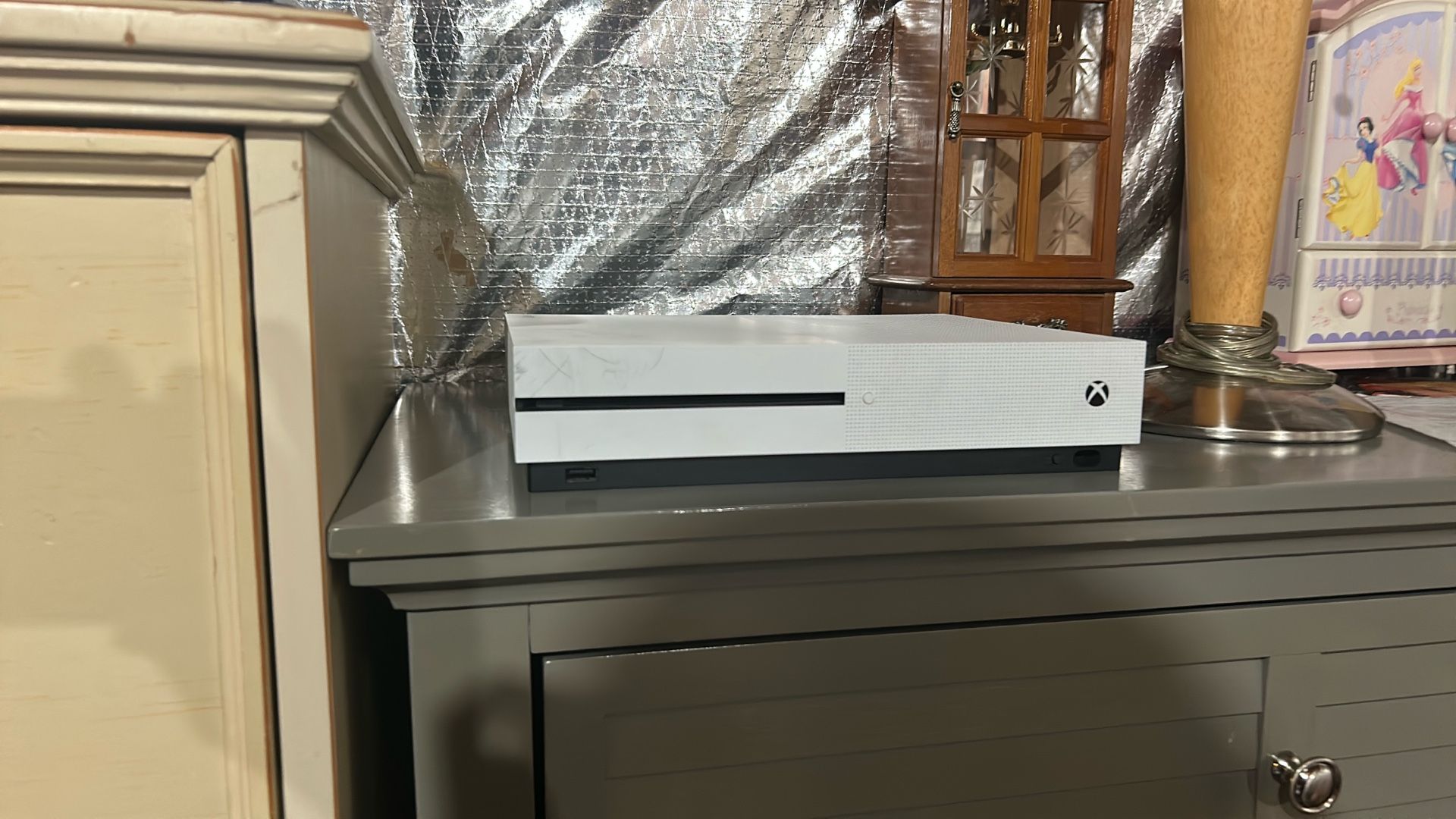 Xbox One S And Xbox One 