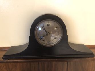 Mantle clock