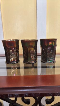 North wood Singing Birds Carnival Glass Tumblers