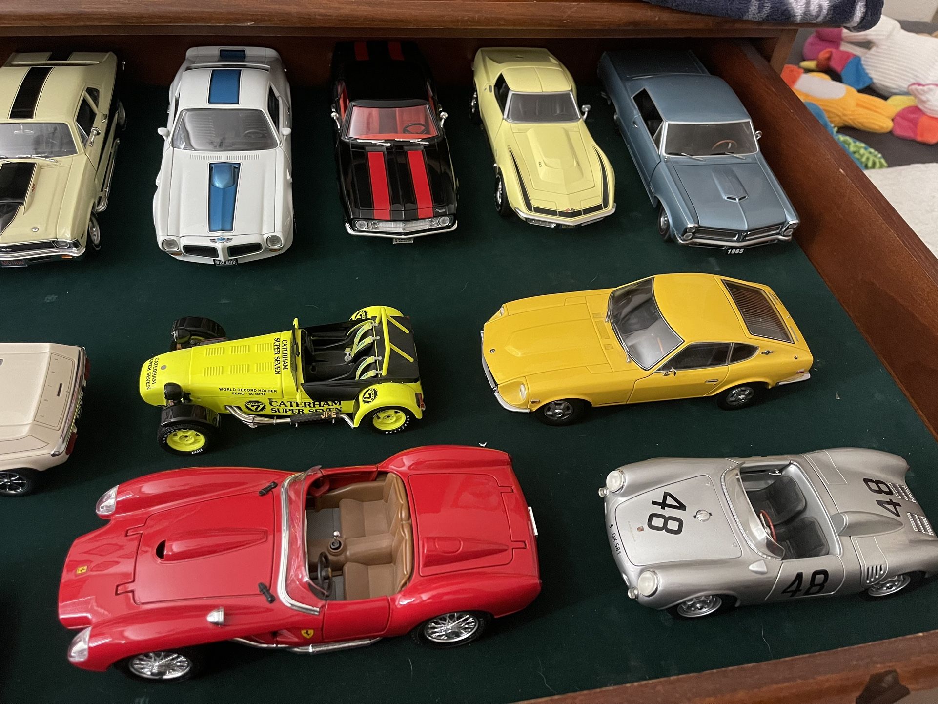1:18 Scale Model Cars ..kyosho, Burago, Revell, Chrono