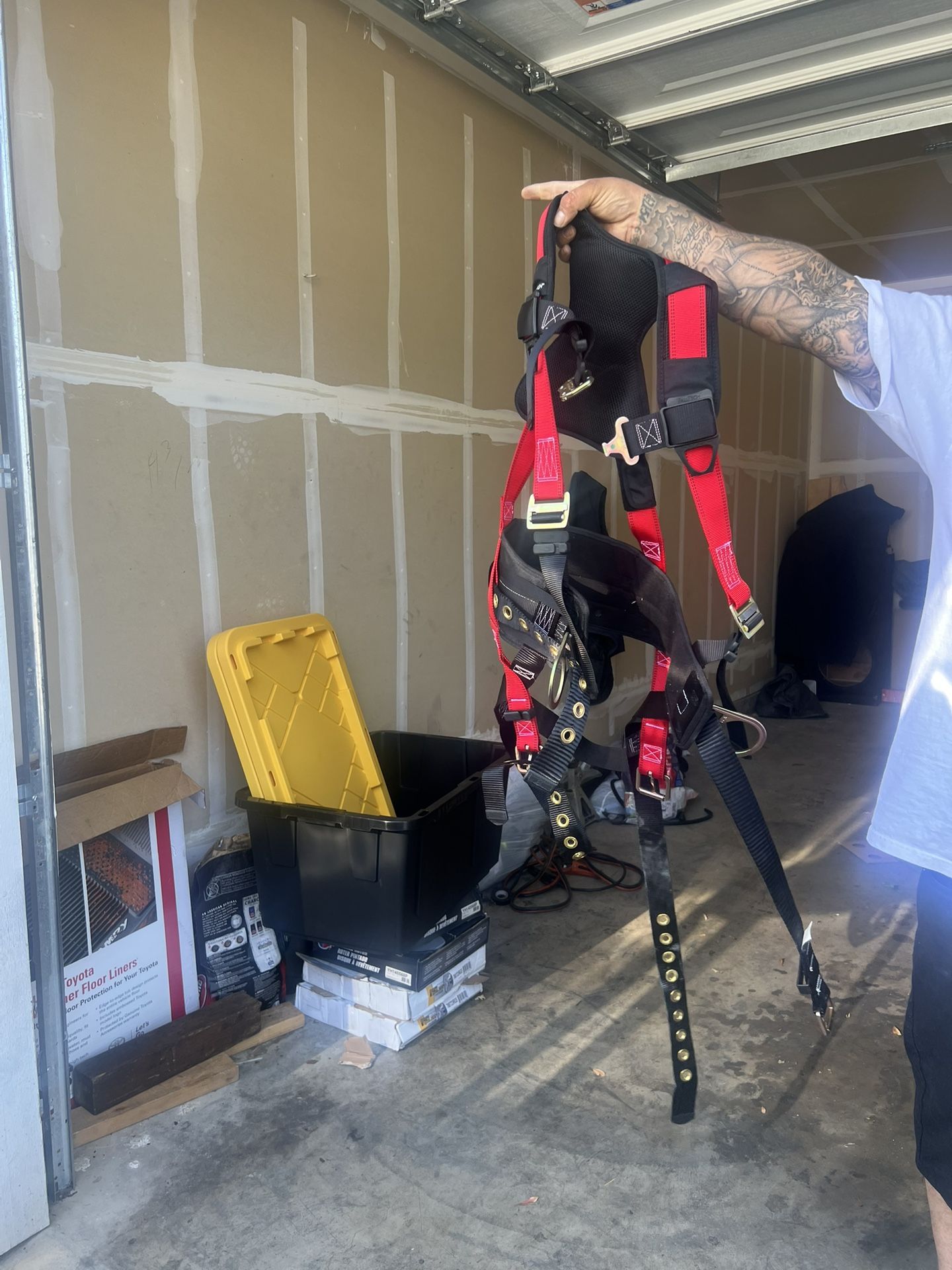 L/XL Body harness Fall tech