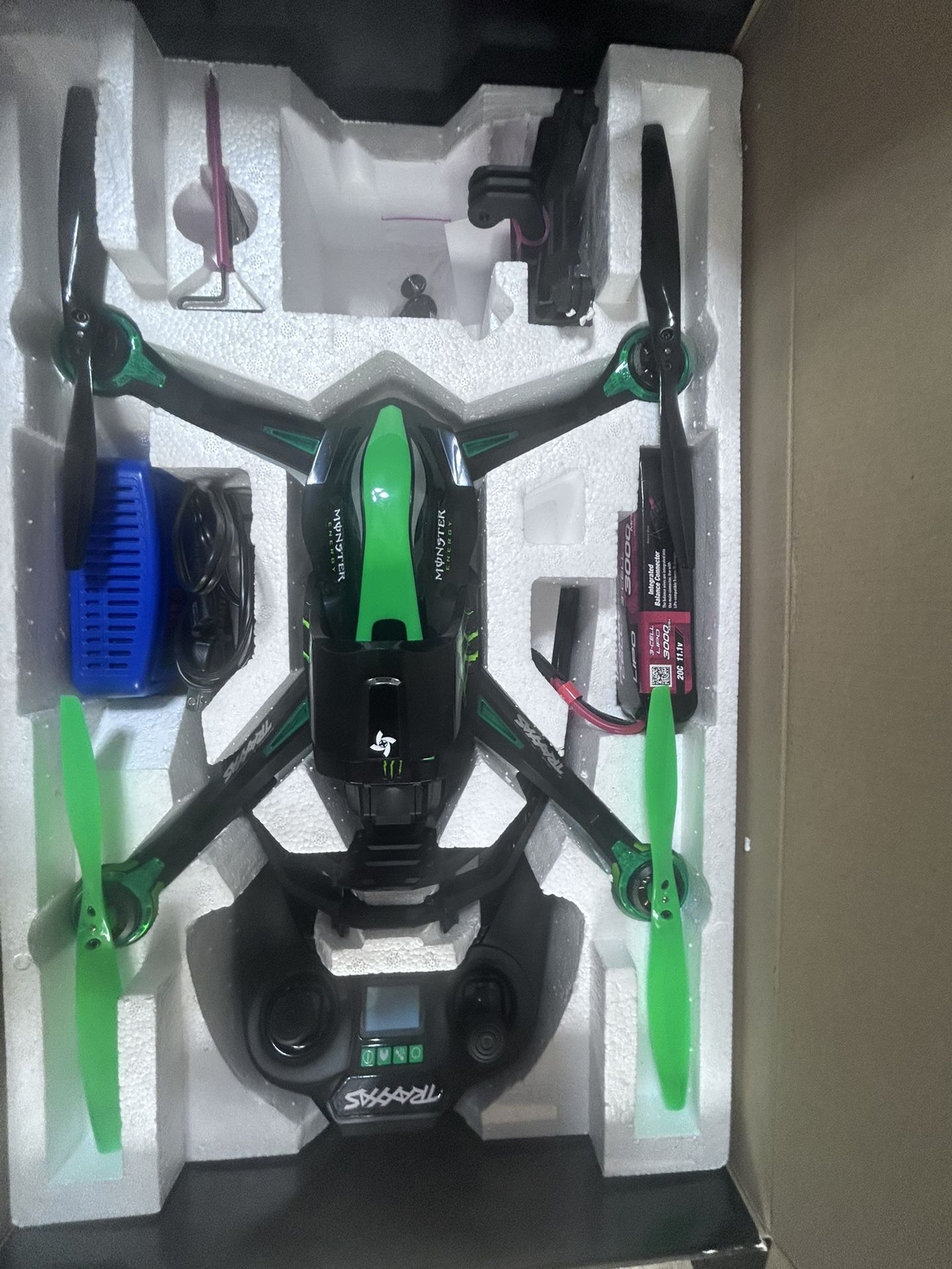 Monster Traxxas Aton Drone