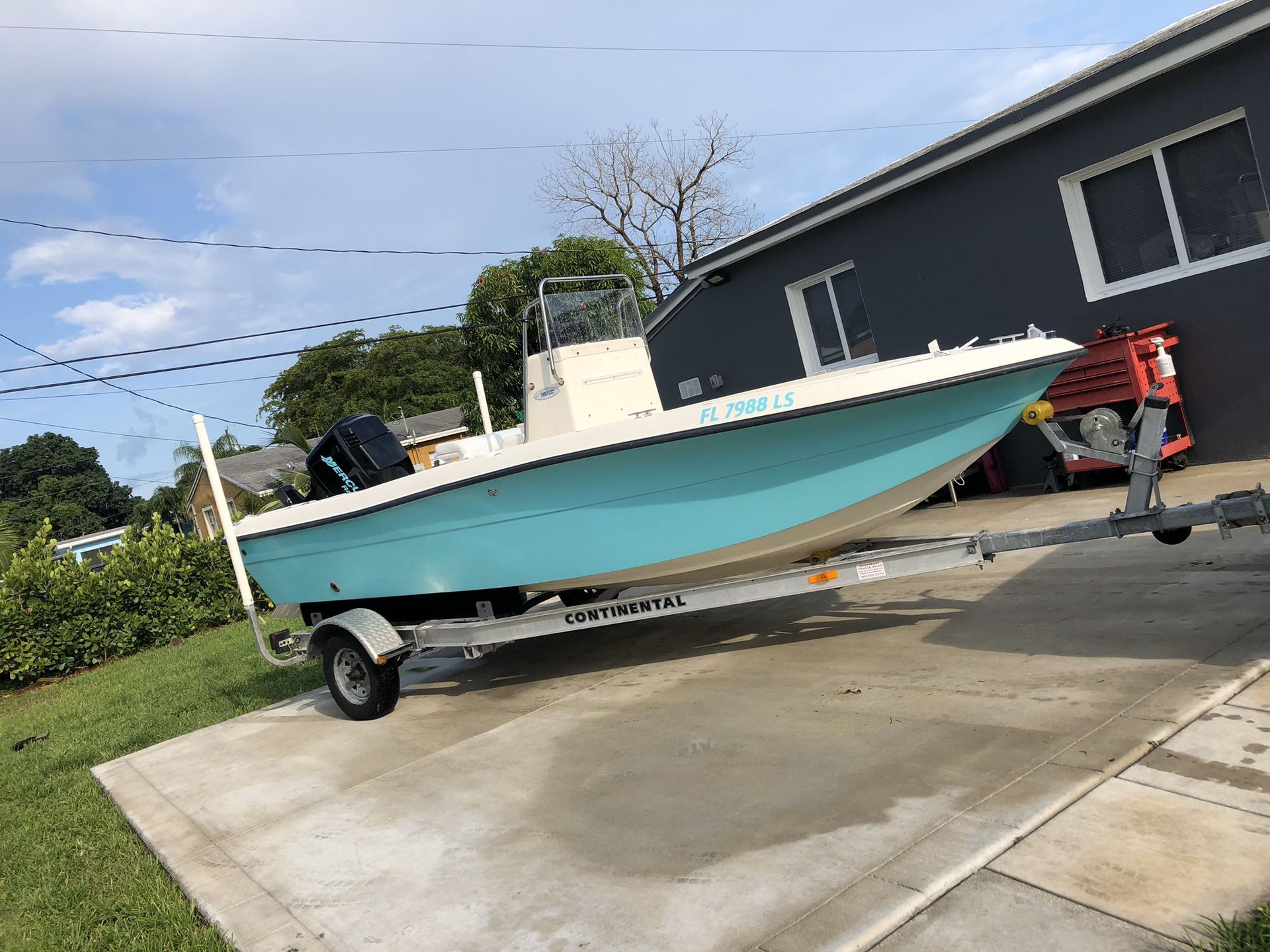 2002 18 feet bay boat sea pro open fisher center console