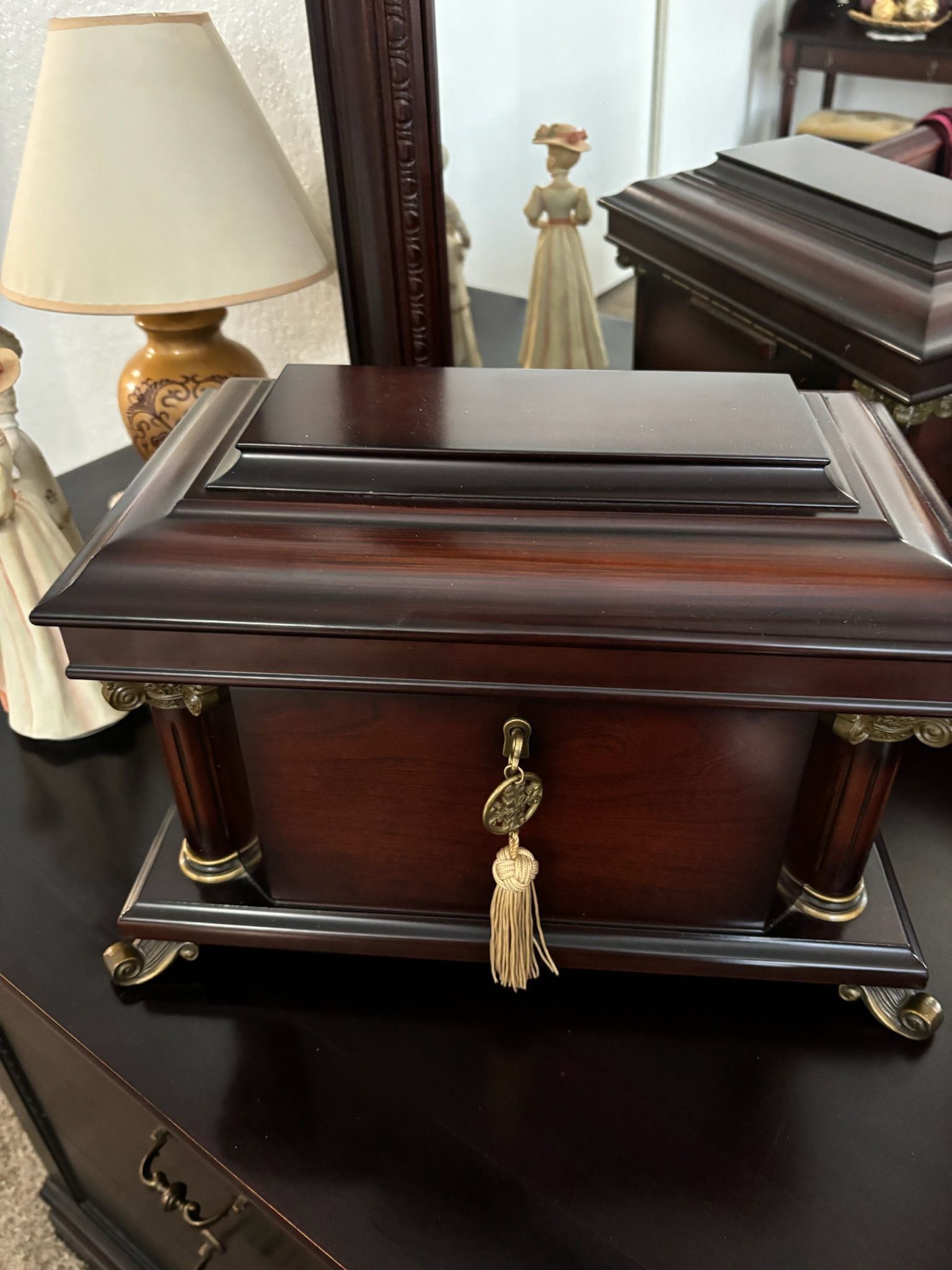 Bombay Jewelry Box